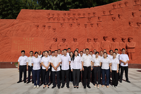 光影銘記歷史，初心映照未來(lái)——六安公司黨總支開(kāi)展主題黨日活動(dòng)